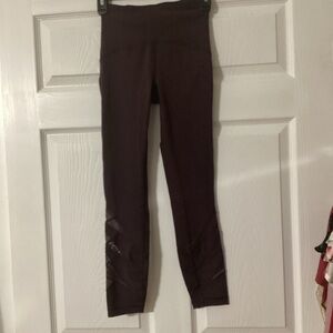 Lululemon -Plum purple High rise leggings/yoga pants sz 2 Reflective Mesh